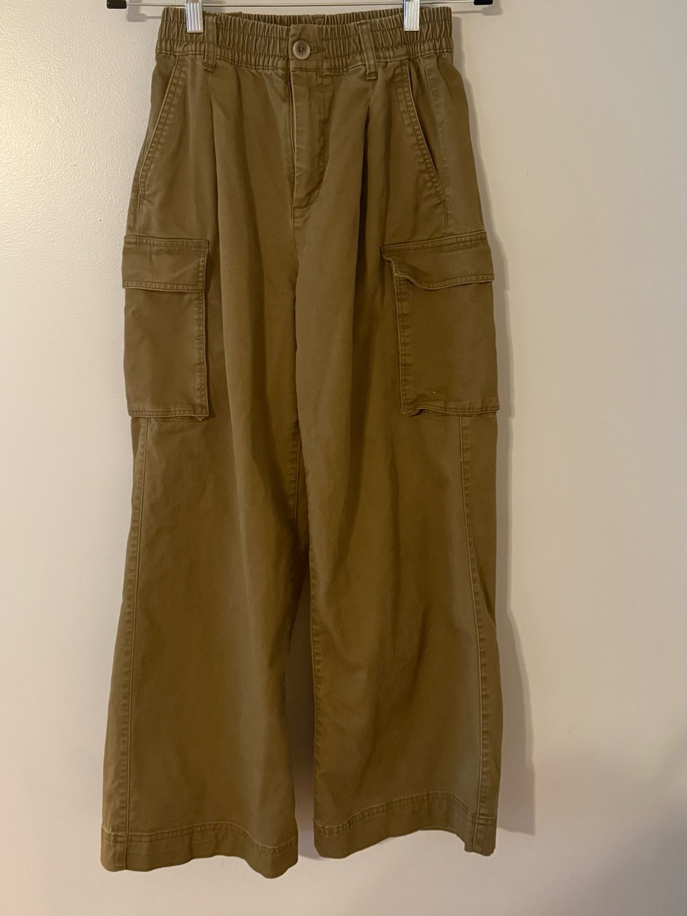 Old Navy Green Cargo Pant